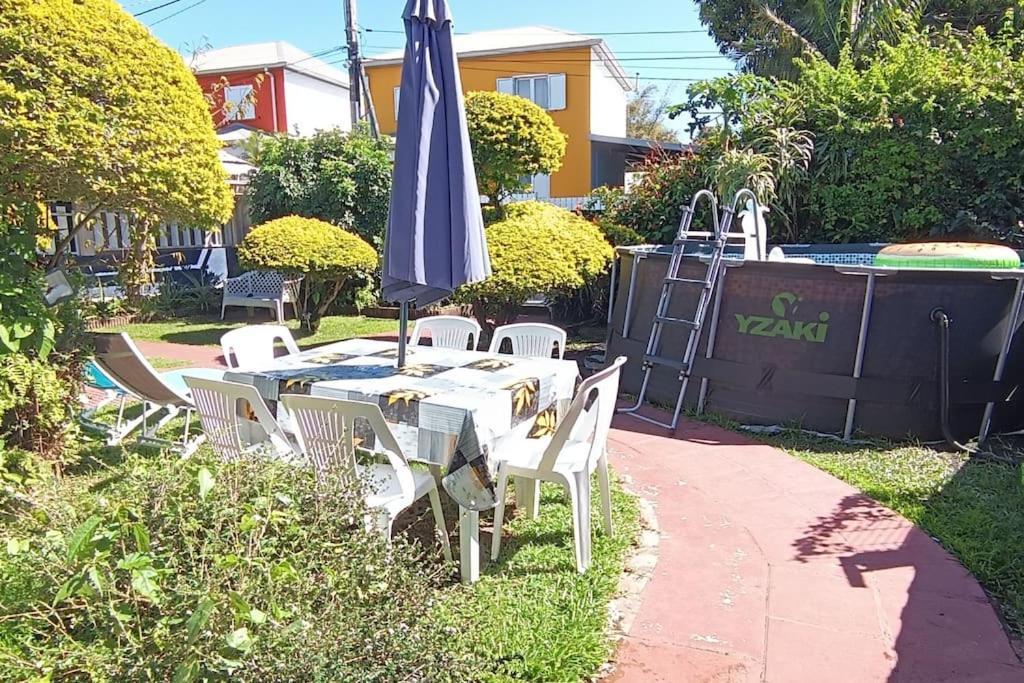 Chambre Privee 3 - Case Creole Le Mistral,Chez Kevin Saint-Andre Bagian luar foto